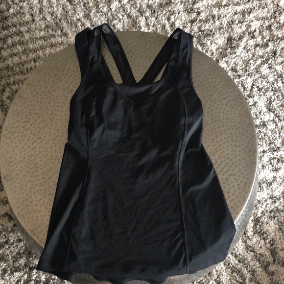 🍋Lululemon Super Sport Tank🍋 - Picture 4 of 5